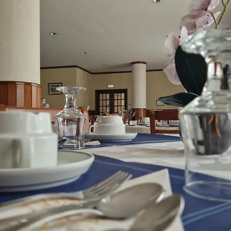 Hotel Peninsular Monte Real